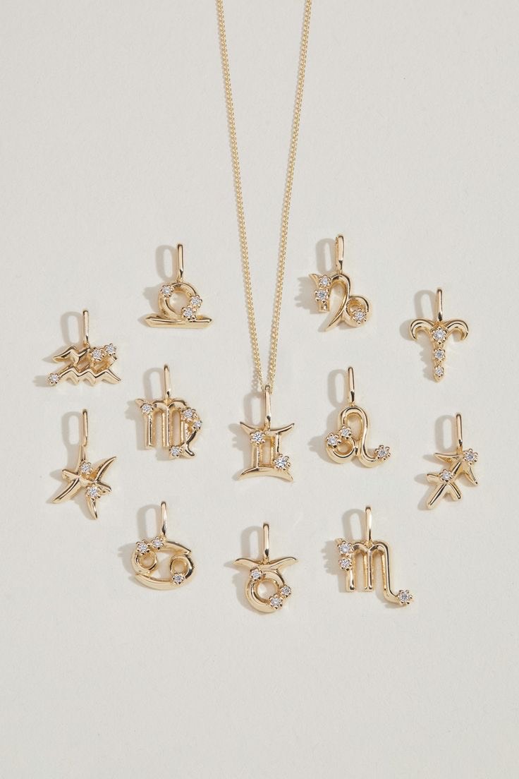 charm-0502217-birthday-month-lyn-gallery چارم ماه تولد(زودیاک) - گالری طلا جواهر و نقره لین
