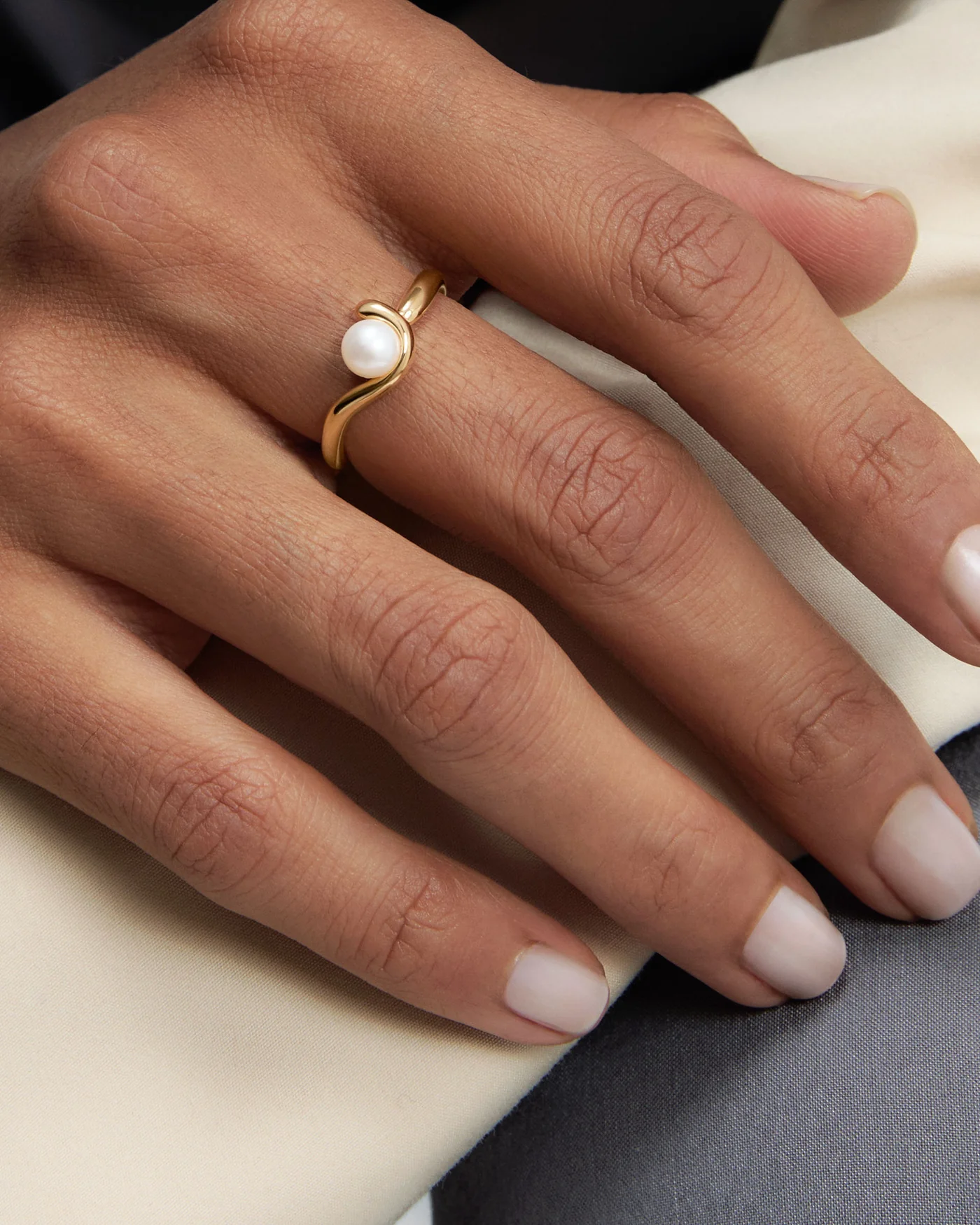 ring-0502220-soren-lyn-gallery انگشتر سورن - گالری طلا جواهر و نقره لین