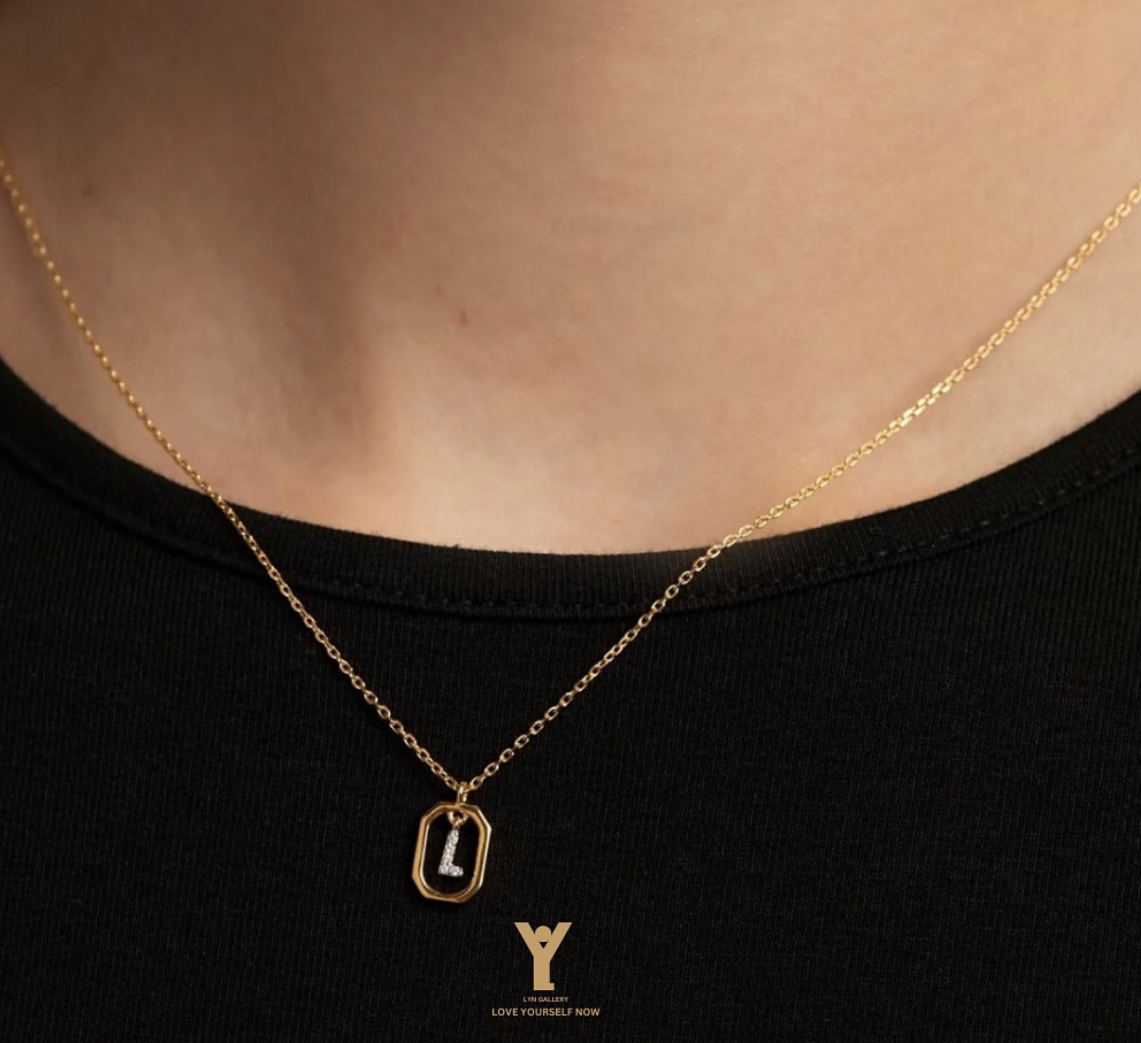 charm-050285-parasteh-lyn-gallery آویز(پلاک) پرسته- گالری طلا جواهر و نقره لین